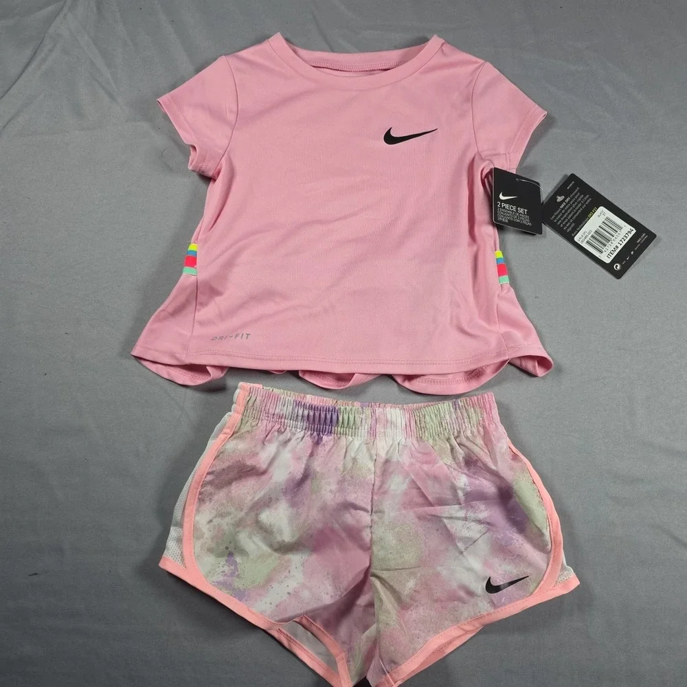 Nike Dri-Fit Little Girl's  2-Piece Graphic Tee & Short Set 3T